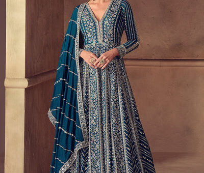 Discover the Beauty of Online Indian Dresses: A Showcase of Elegance and Tradition