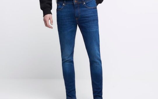 Discover Stylish Savings at the River Island Jeans Sale in the UK
