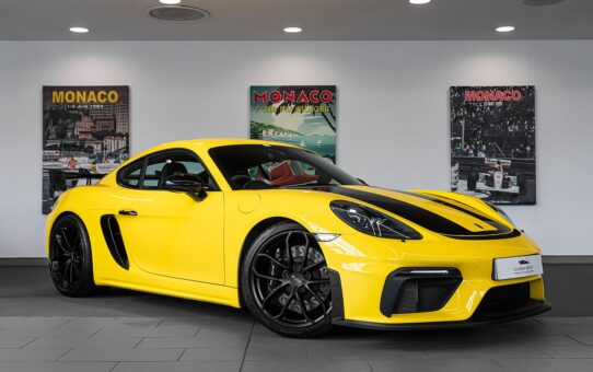 Luxury at its Finest: Porsche Cayman for Sale in the UK